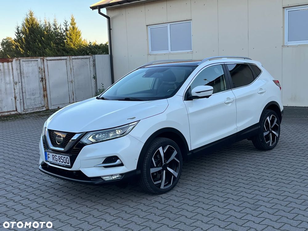 Nissan Qashqai 1.6 DIG-T TEKNA+ - 11