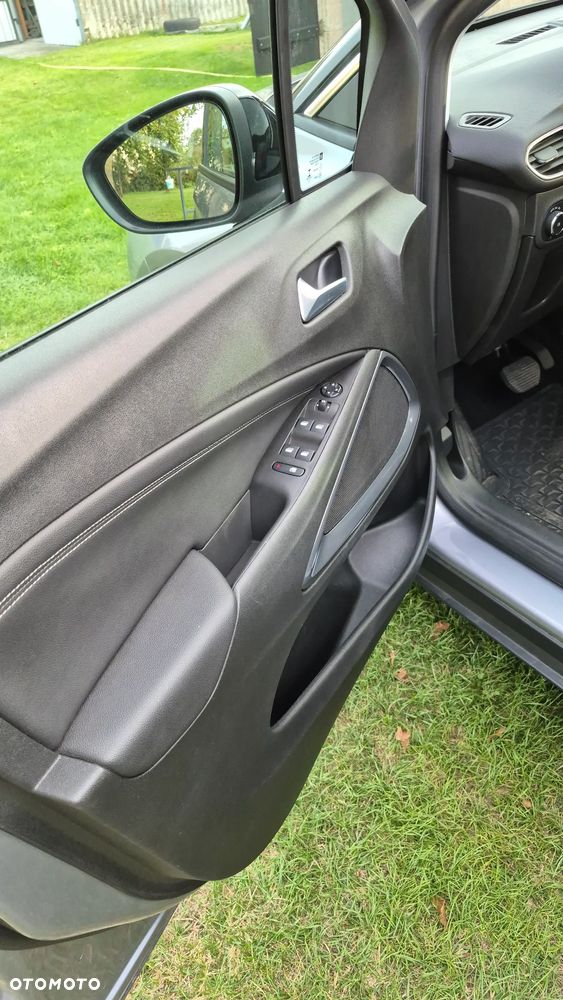 Opel Crossland X - 14