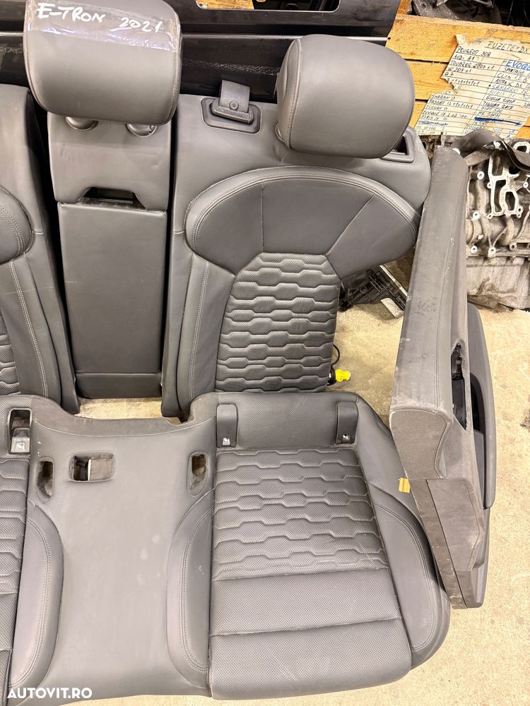 Bancheta spate cu fete usi AUDI E-tron GT an 2019-2025 - 3