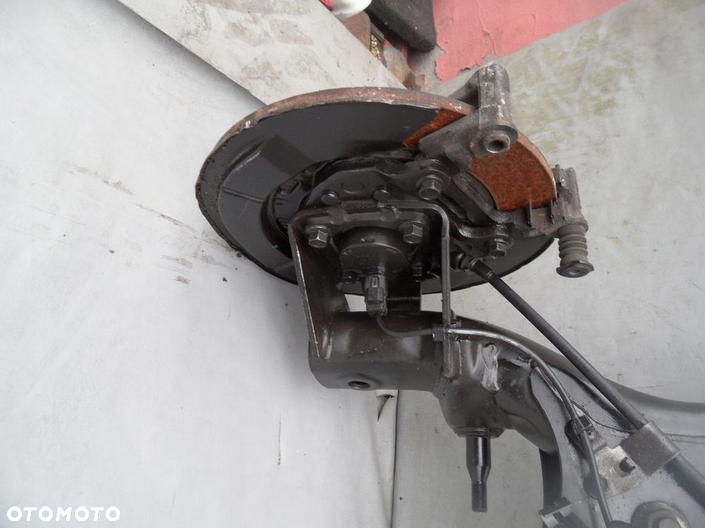 OŚ TYLNA BELKA ZAWIESZENIA TYŁ TOYOTA COROLLA VERSO 2011 IGŁA - 6