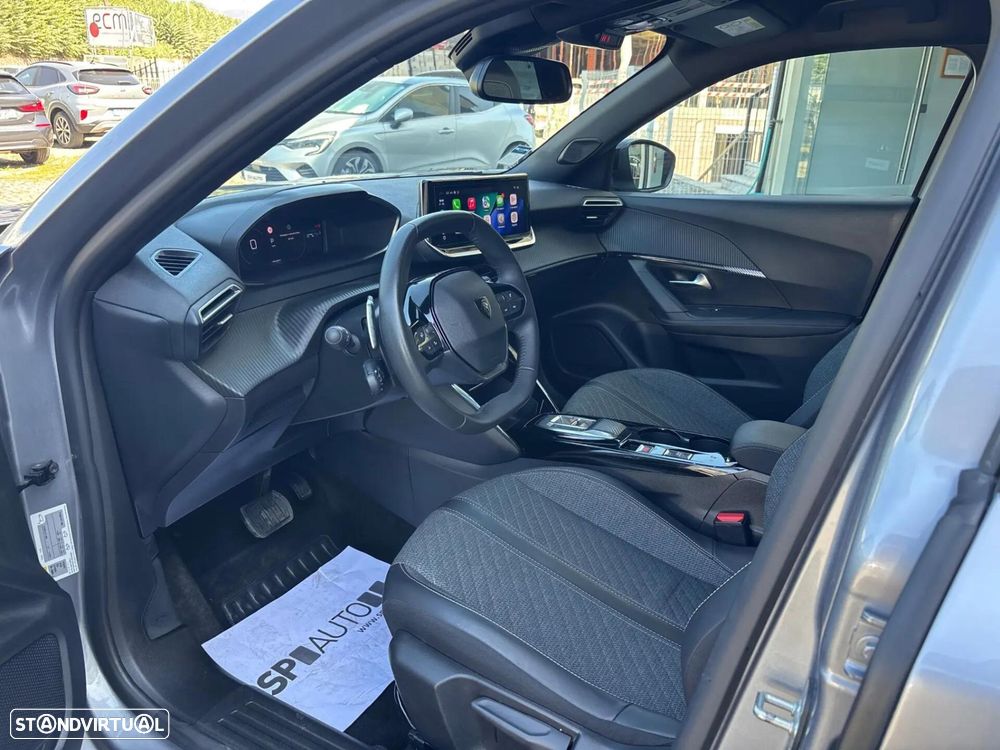 Peugeot 2008 Hybrid 145 e-DSC Allure - 8