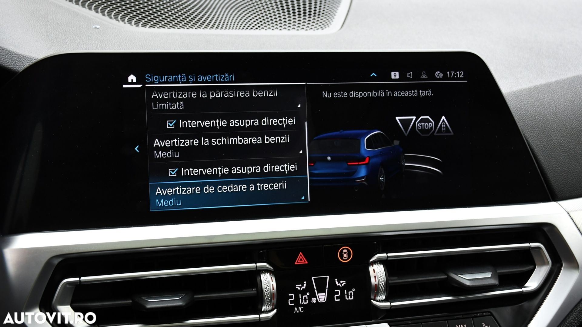 BMW Seria 3 330e Touring xDrive Aut. Sport Line - 24