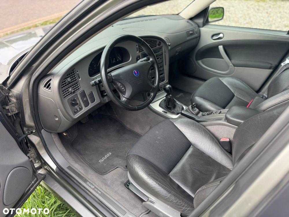 Saab 9-5 2.3 TS Aero - 11