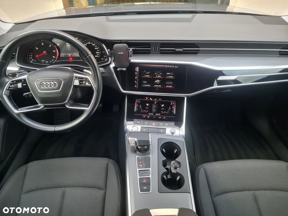Audi A6 - 25