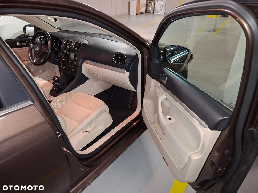 Volkswagen Golf 2.0 TDI Highline - 10