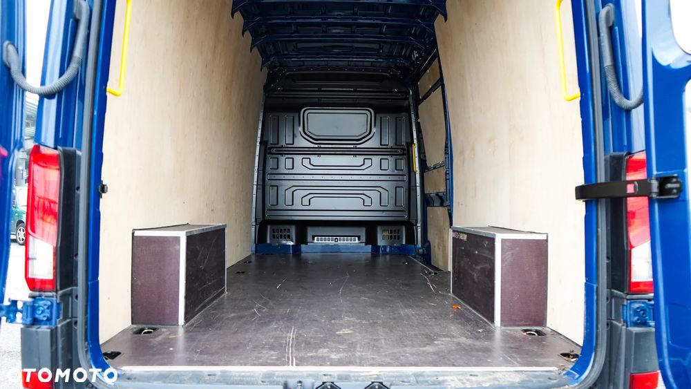 Volkswagen Crafter 35 - 16