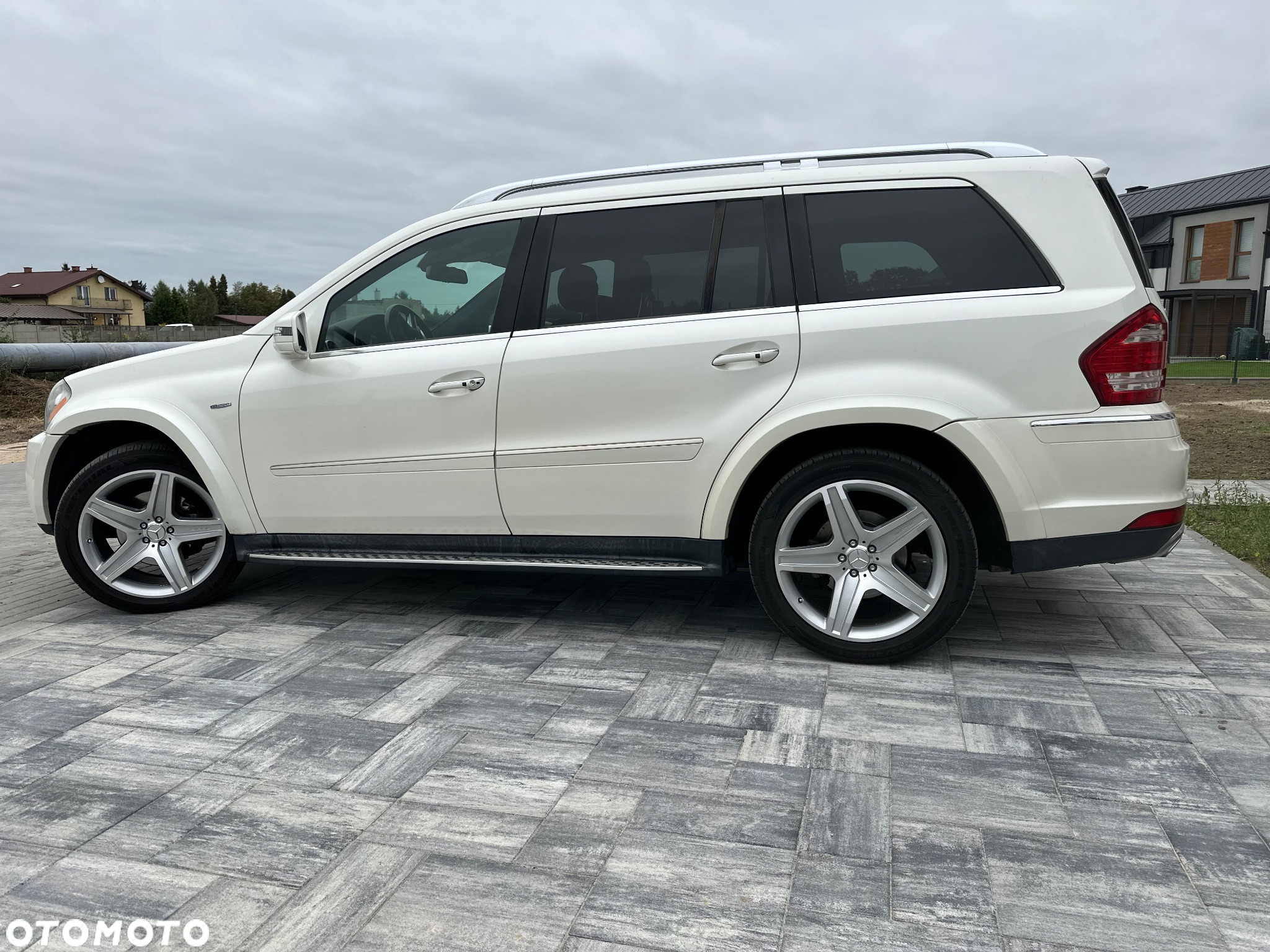 Mercedes-Benz GL 350 CDI DPF 4Matic BlueEFFICIENCY 7G-TRONIC - 5