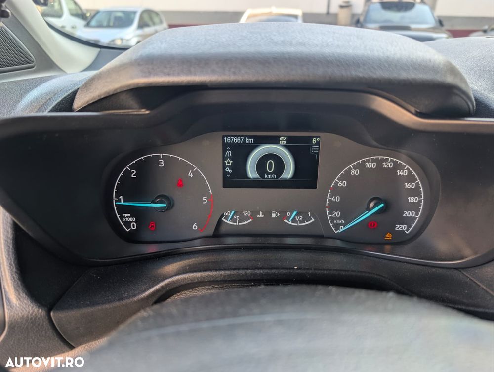 Ford Tranzit Connect - 9