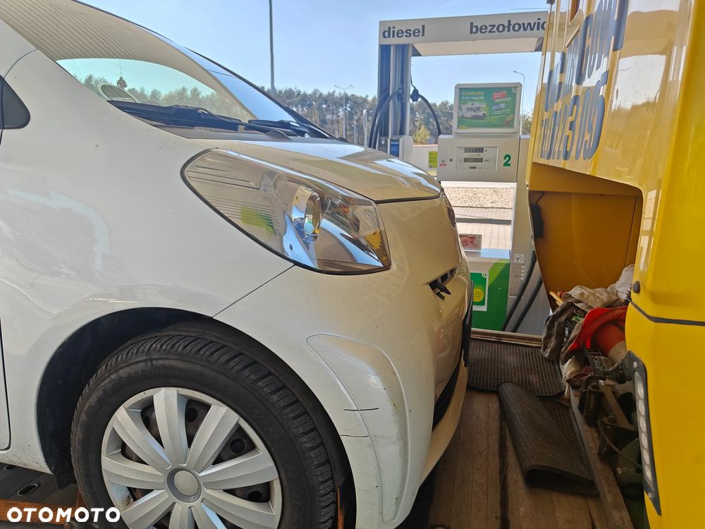 Toyota iQ 1.33 - 2