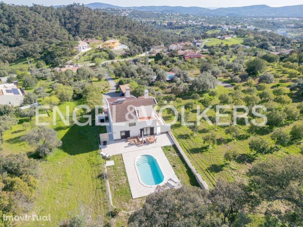 Hilltop Villa - Grande imagem: 4/35