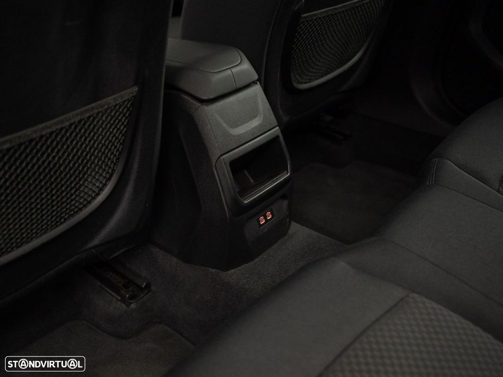 BMW 118 i Corporate Edition Auto - 43