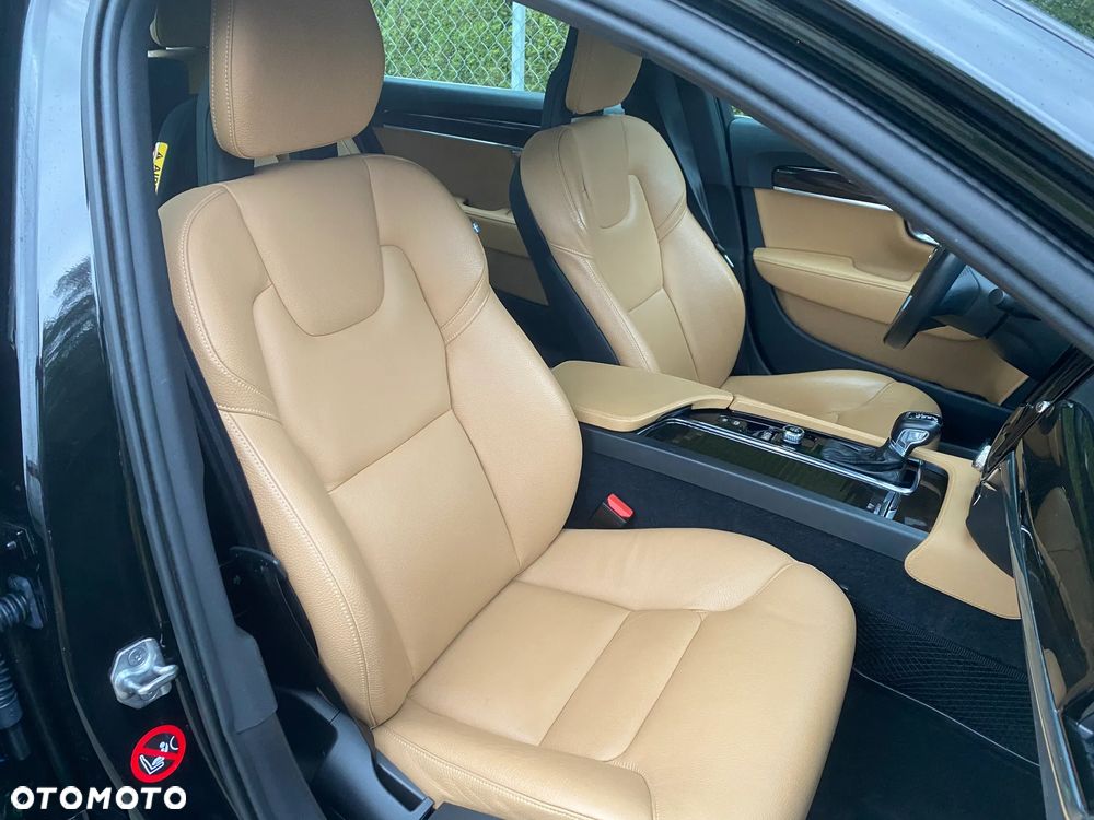 Volvo S90 T5 Geartronic Momentum - 16