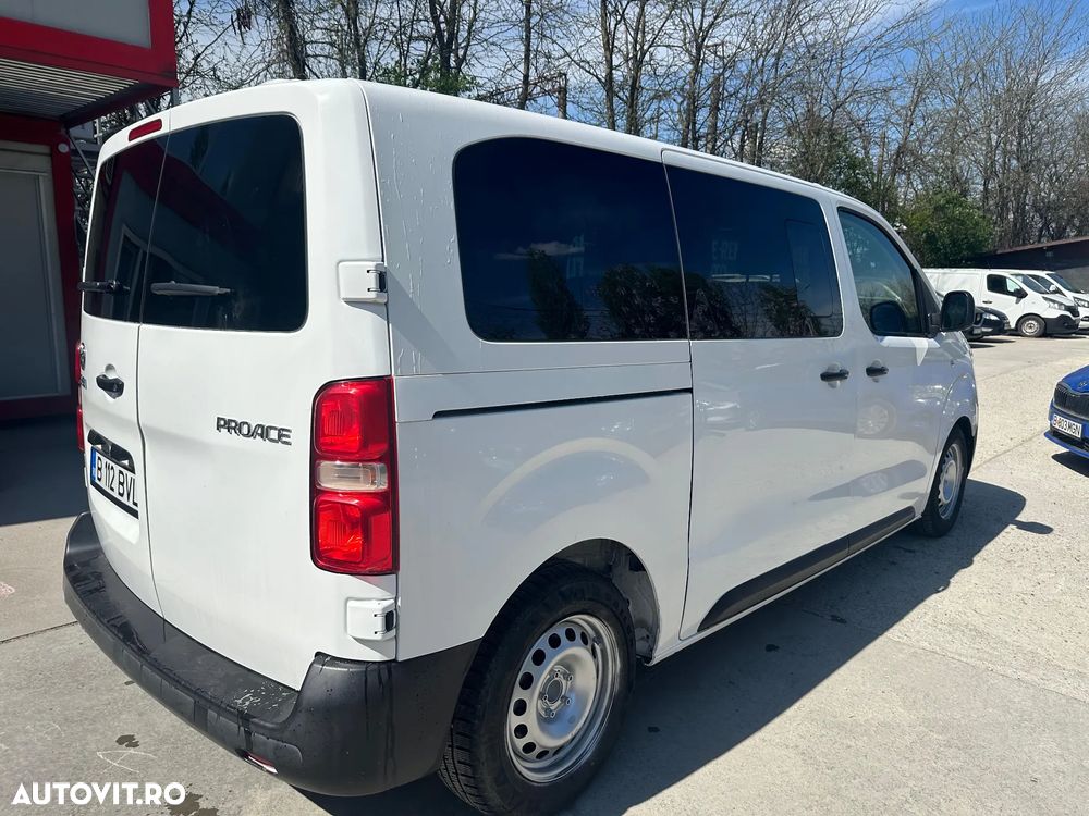 Toyota Proace 1.5 D-4D 120CP 8+1 L2H1 Base+ - 5