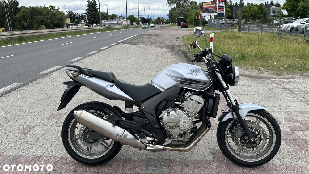 Honda CBF - 10