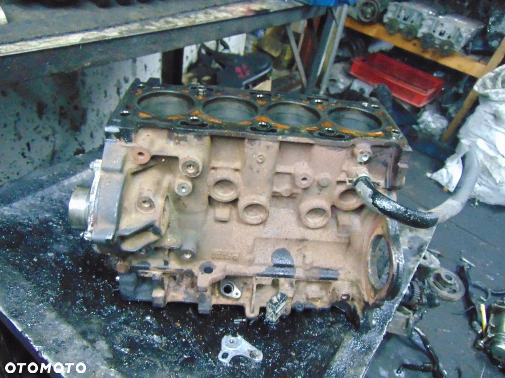 Blok silnika Opel Antara Captiva 2,0 VCDI - 5