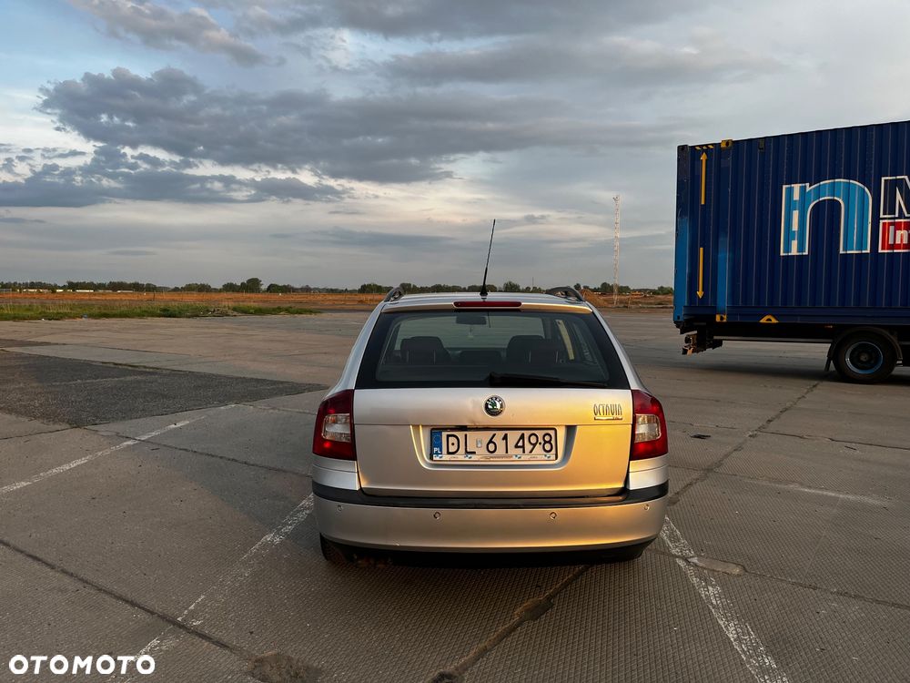 Skoda Octavia 2.0 TDI Ambiente - 5