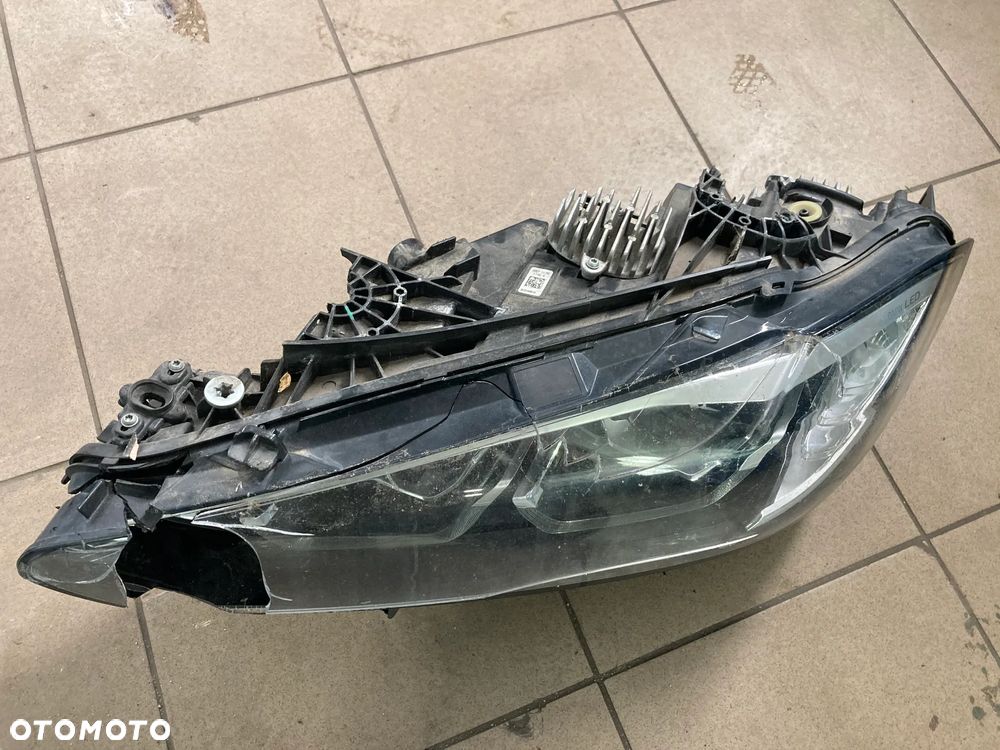 Lampa lewa kompletna moduły USA SAE G22 G23 G26 Adaptive LED 5A19365 - 2