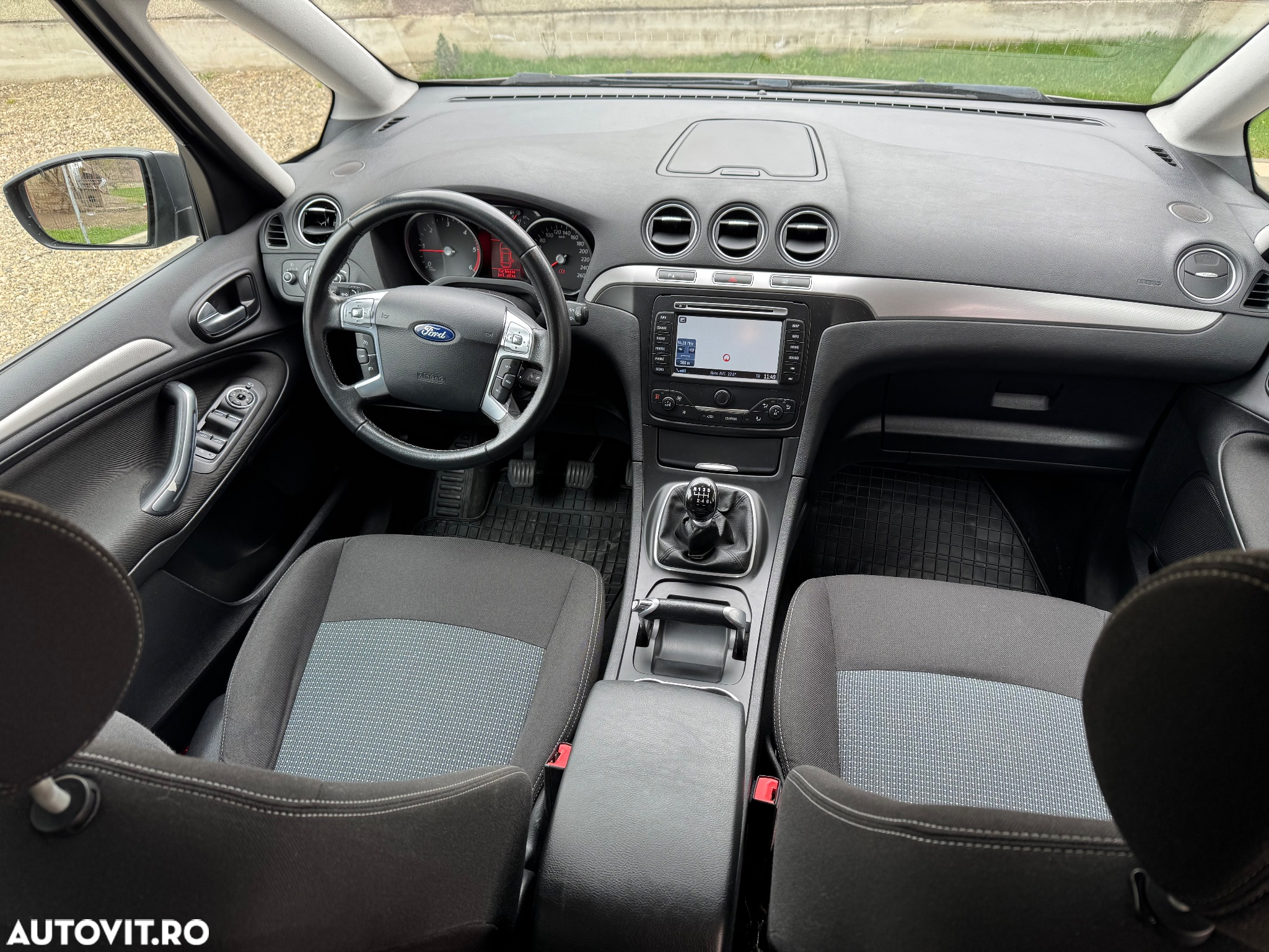 Ford Galaxy 2.0 TDCi DPF Business Edition - 7