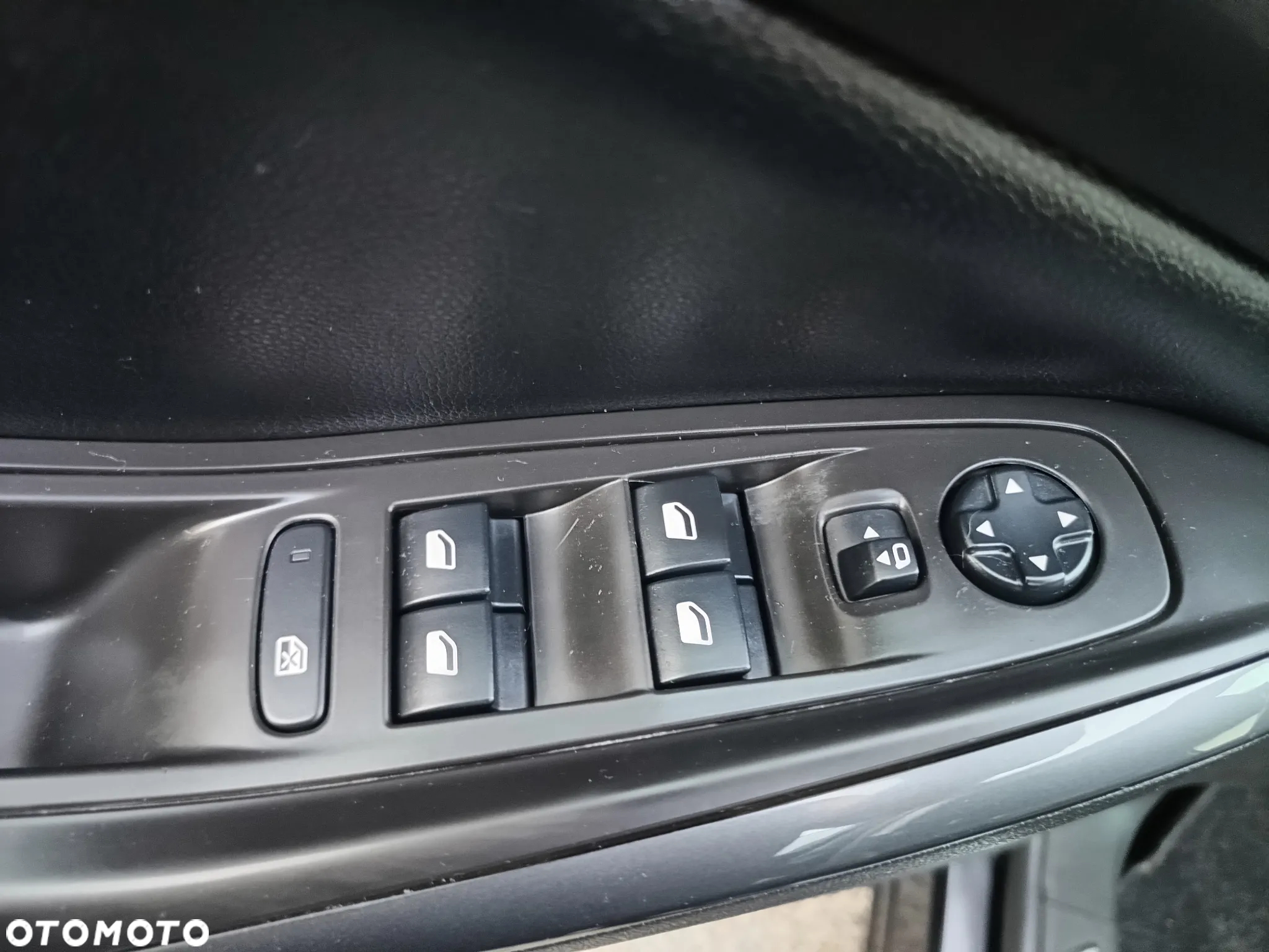 Opel Grandland X 1.6 D Start/Stop Business INNOVATION - 12