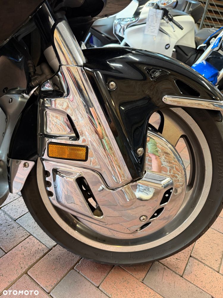 Honda GL - 9