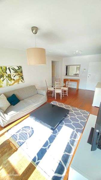 Arrenda-se T1 Mobilado - MetroCity - Grande imagem: 4/12