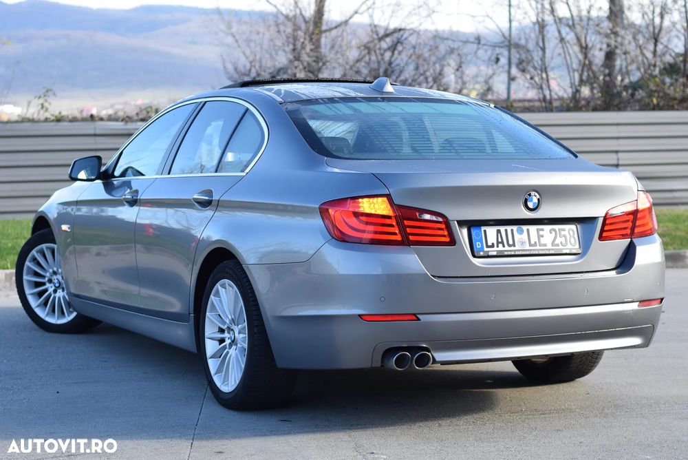 BMW Seria 5 520d Aut. - 4