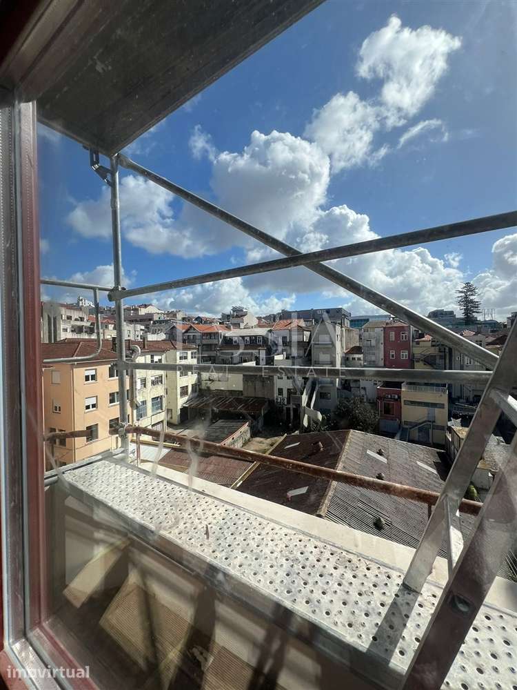 Apartamento T1 Varanda na Baixa do Porto