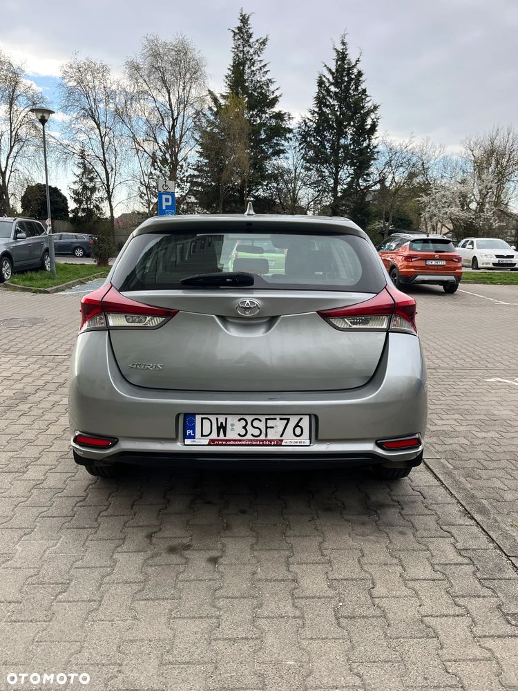 Toyota Auris 1.6 Comfort - 5