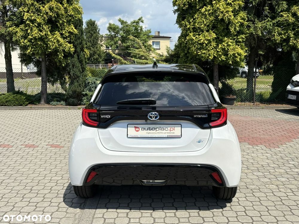 Toyota Yaris - 7