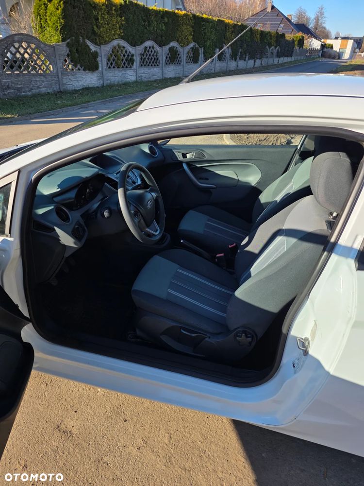 Ford Fiesta 1.25 Ambiente - 7