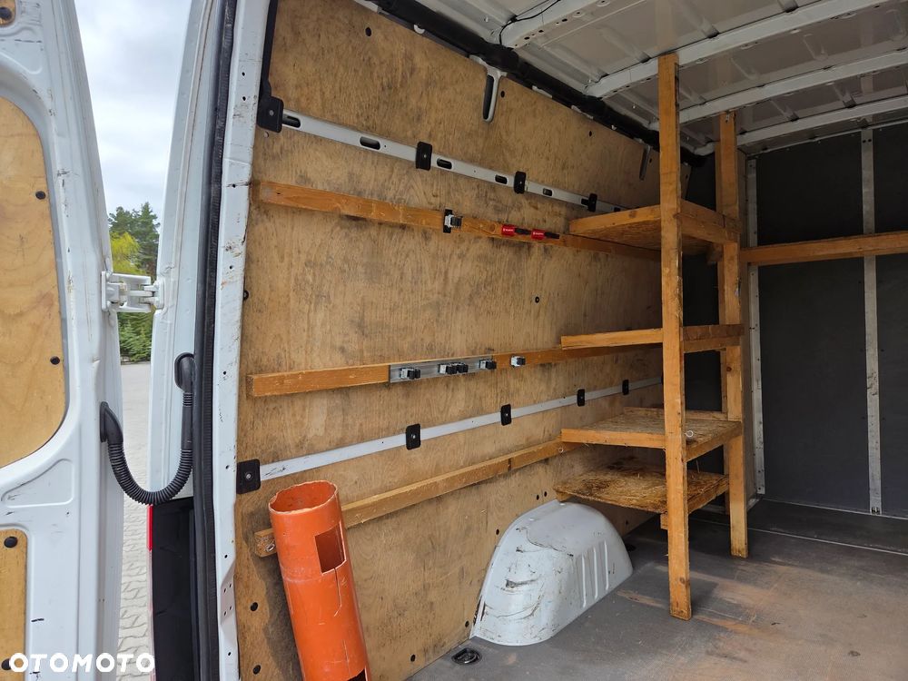 Mercedes-Benz Sprinter - 31