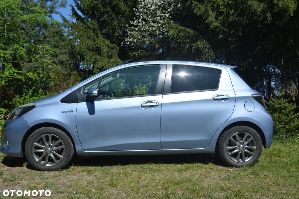 Toyota Yaris Hybrid 100 Dynamic