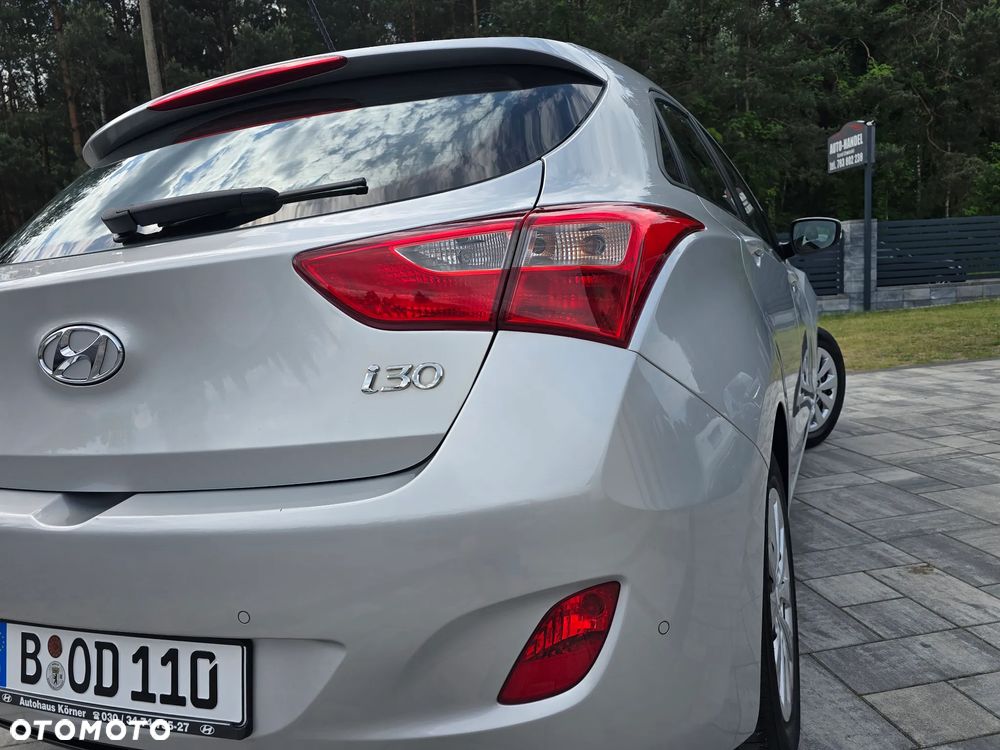 Hyundai i30 1.4 Passion - 14
