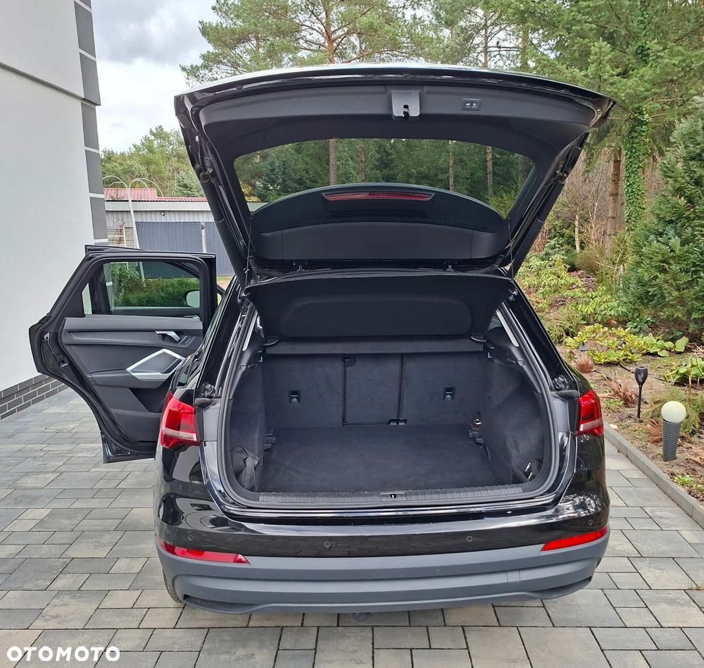 Audi Q3 - 19