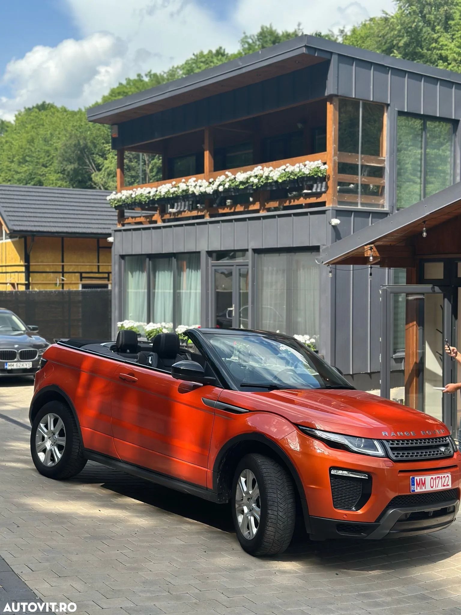 Land Rover Range Rover Evoque - 1