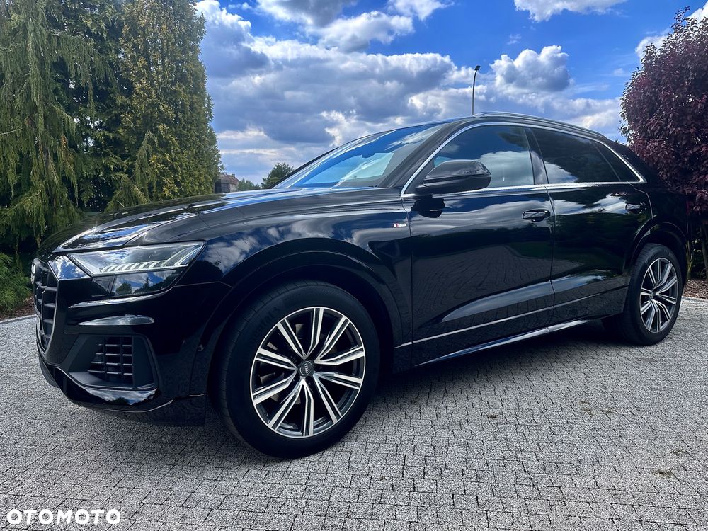 Audi Q8 - 21