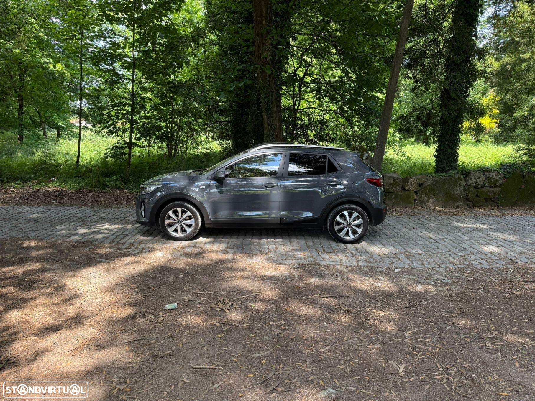 Kia Stonic 1.2 Dynamic - 24