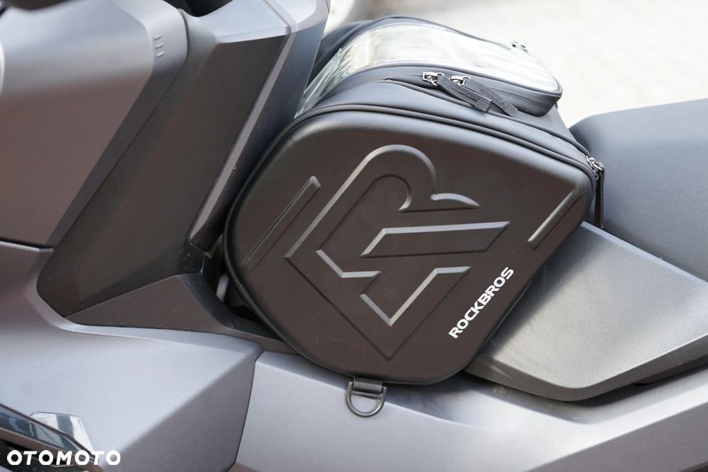 Honda ADV350 - 17