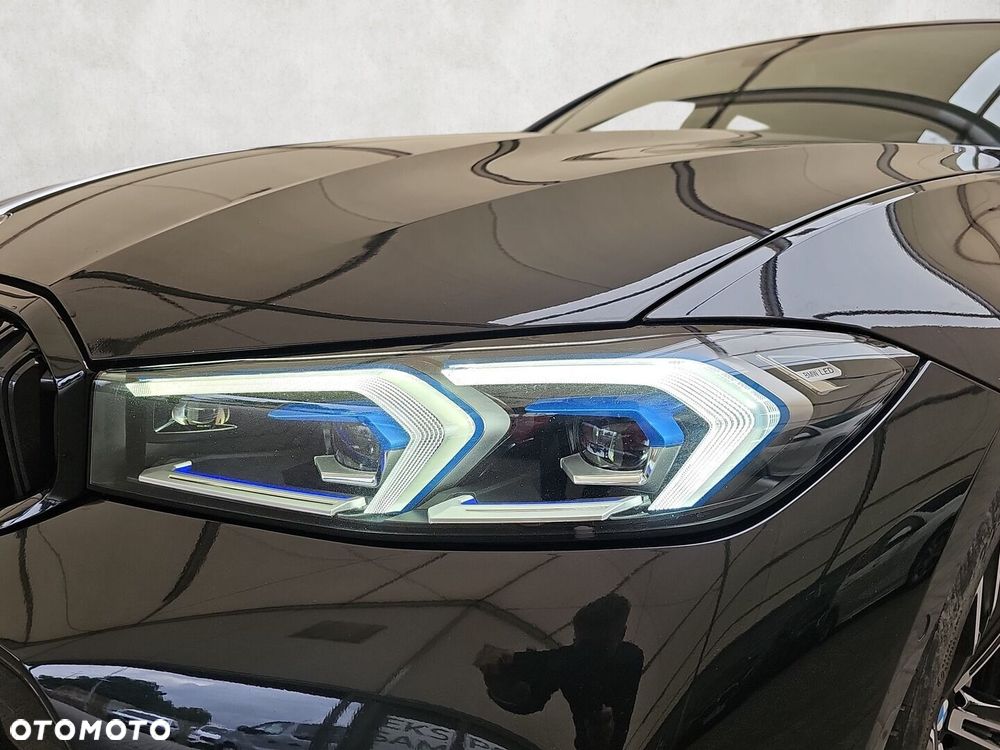 BMW Seria 3 - 31