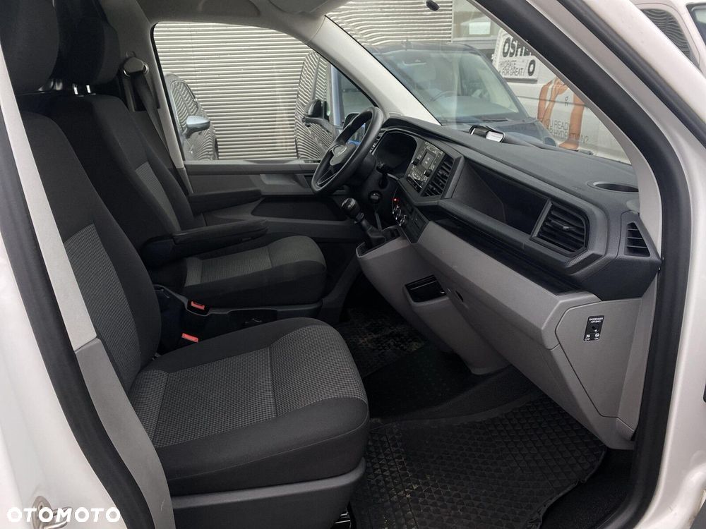 Volkswagen Transporter - 17