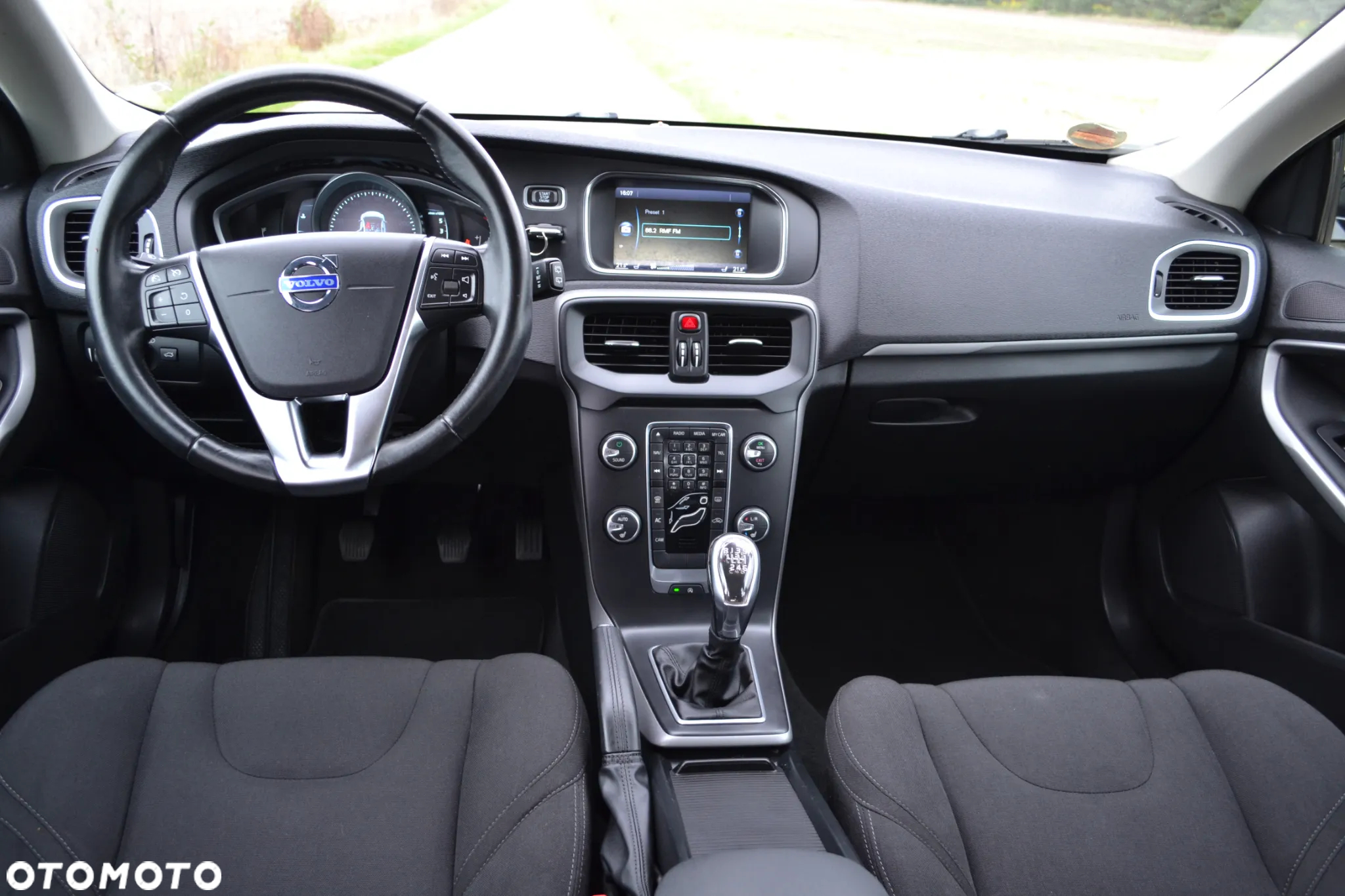 Volvo V40 D2 Kinetic - 30