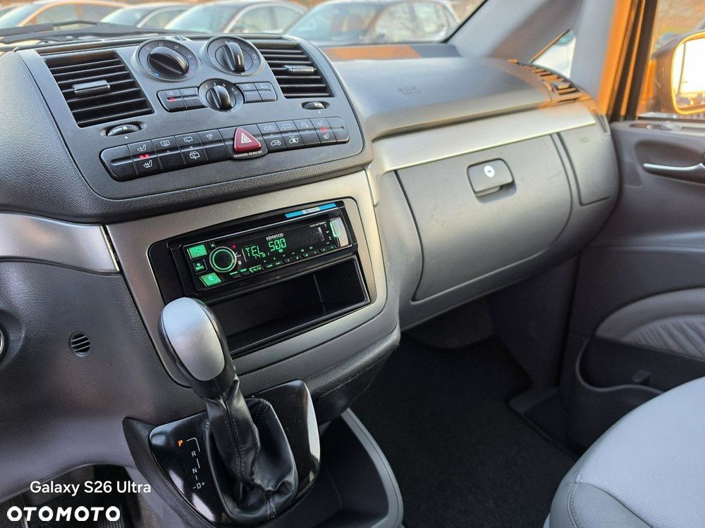 Mercedes-Benz Viano - 38