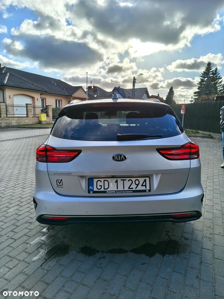 Kia Ceed 1.5 T-GDI M DCT - 5