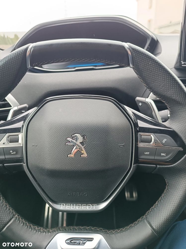 Peugeot 5008 Hybrid 136 e-DSC GT - 34