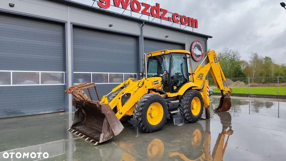 JCB 4CX - 4
