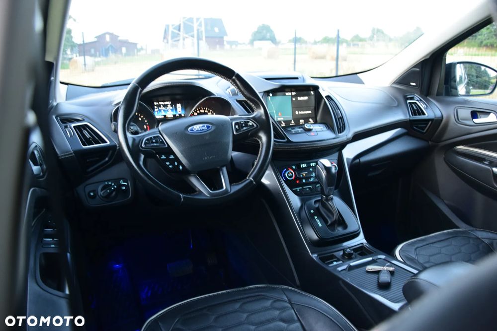 Ford Kuga 2.0 TDCi 4x4 Vignale - 15