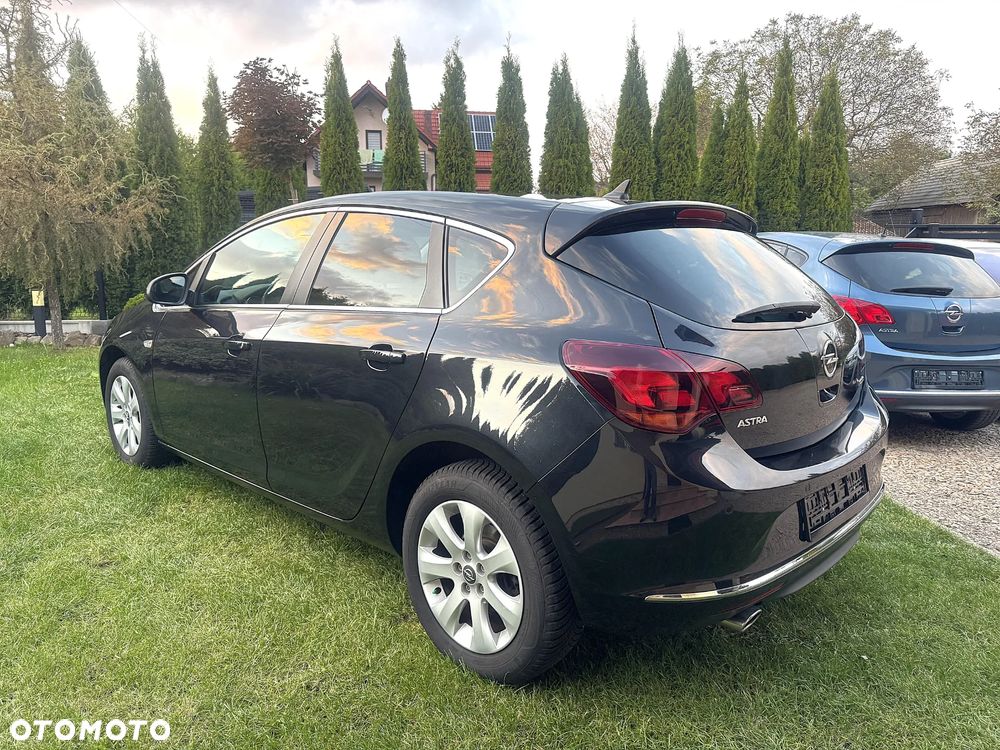 Opel Astra - 5