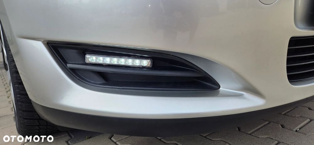 Toyota Auris 1.33 VVT-i Life - 5