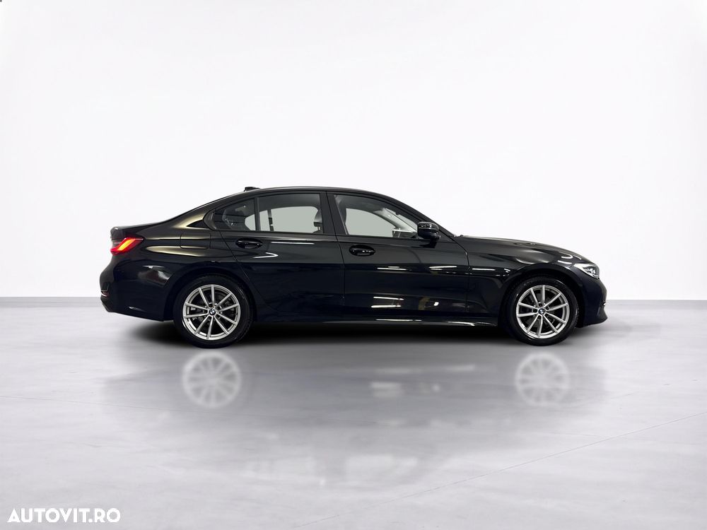 BMW Seria 3 320d xDrive AT - 7