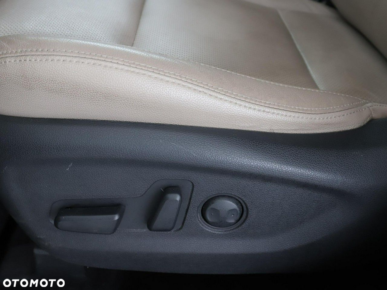 Hyundai Tucson 1.6 T-GDi Premium 4WD DCT - 37